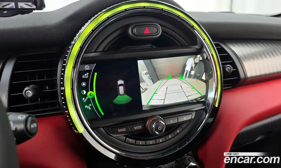 Mini Cooper 2019 2.0 Автомат в Москве № 214225, фото 18