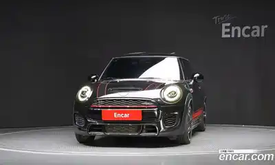 Mini Cooper 2019 2.0 Автомат в Москве № 214225, миниатюра 2