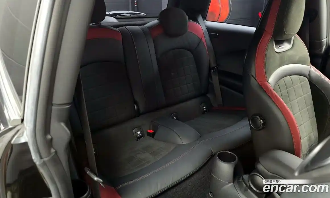 Mini Cooper 2019 2.0 Автомат в Москве № 214225, фото 3