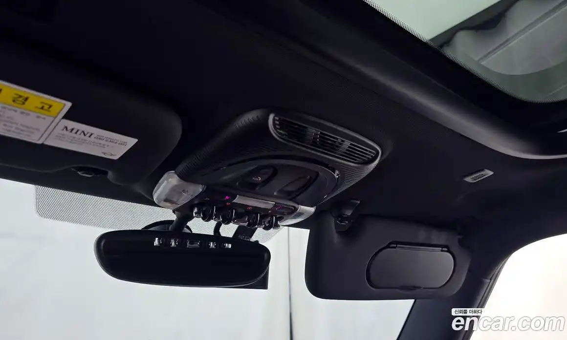 Mini Cooper 2019 2.0 Автомат в Москве № 214225, фото 8