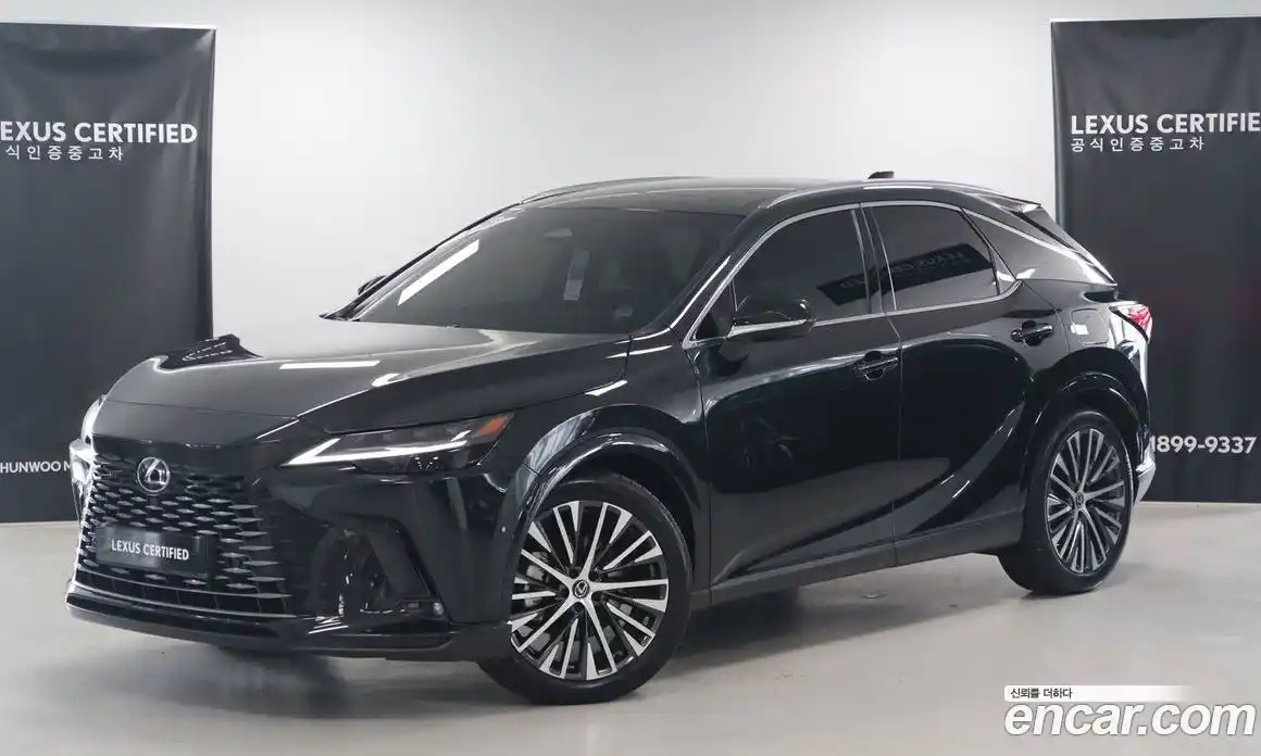 Lexus RX 2024 2.5 Вариатор в Москве № 214729, фото 1