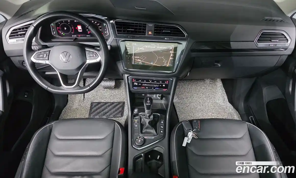 Volkswagen Tiguan 2022 2.0 Автомат в Москве № 215079, фото 7