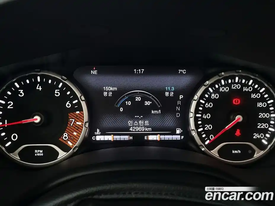 Jeep Renegade 2020 2.4 Автомат в Москве № 215488, фото 12