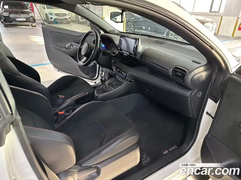 Toyota Yaris(Vitz) 2021 1.6 Механическая в Москве № 215607, фото 13