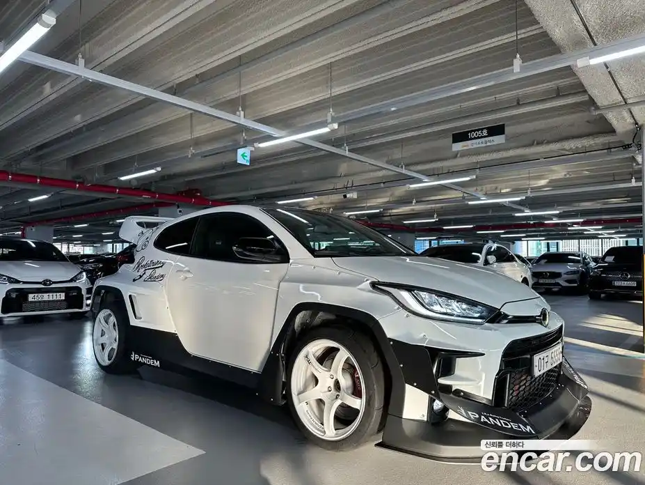 Toyota Yaris(Vitz) 2021 1.6 Механическая в Москве № 215607, фото 2