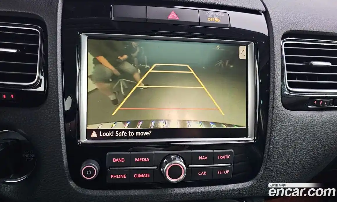 Volkswagen Touareg 2011 3.0 Автомат в Москве № 220032, фото 15