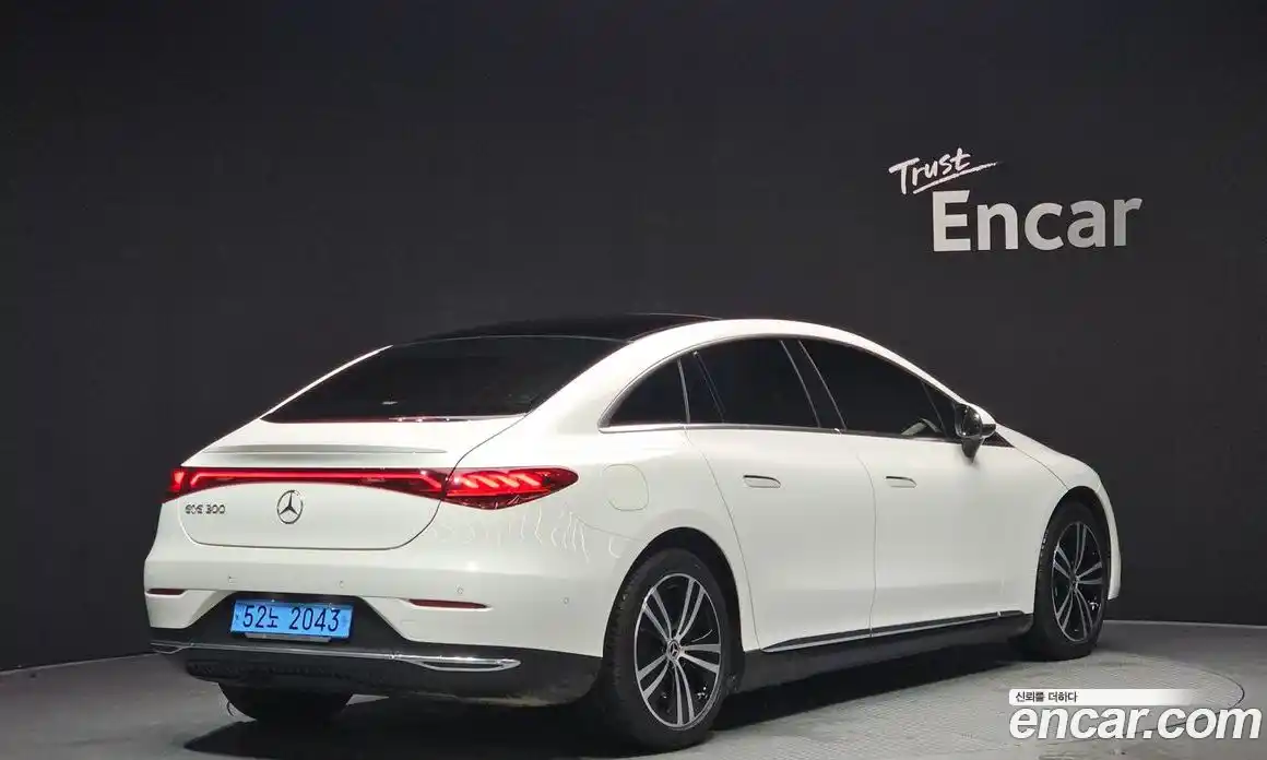 Mercedes-Benz EQE 2023 0.3 Автомат в Москве № 222894, фото 10