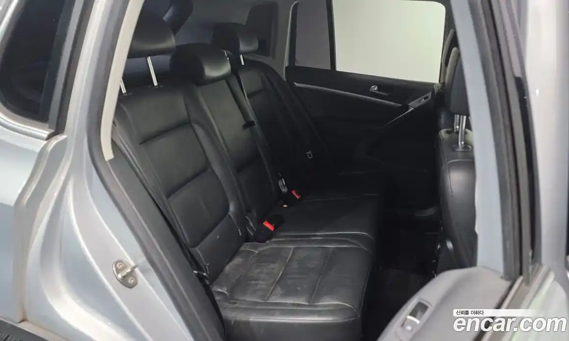 Volkswagen Tiguan 2014 2.0 Автомат в Москве № 227104, фото 8