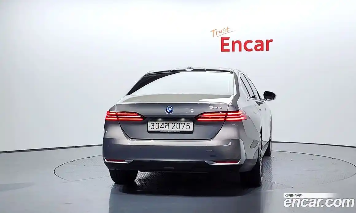 BMW 5-Series 2025 2.0 Автомат в Москве № 227916, фото 12