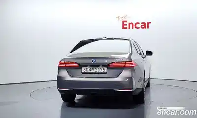 BMW 5-Series 2025 2.0 Автомат в Москве № 227916, миниатюра 12