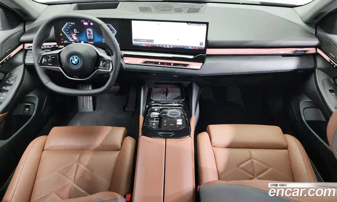 BMW 5-Series 2025 2.0 Автомат в Москве № 227916, фото 2