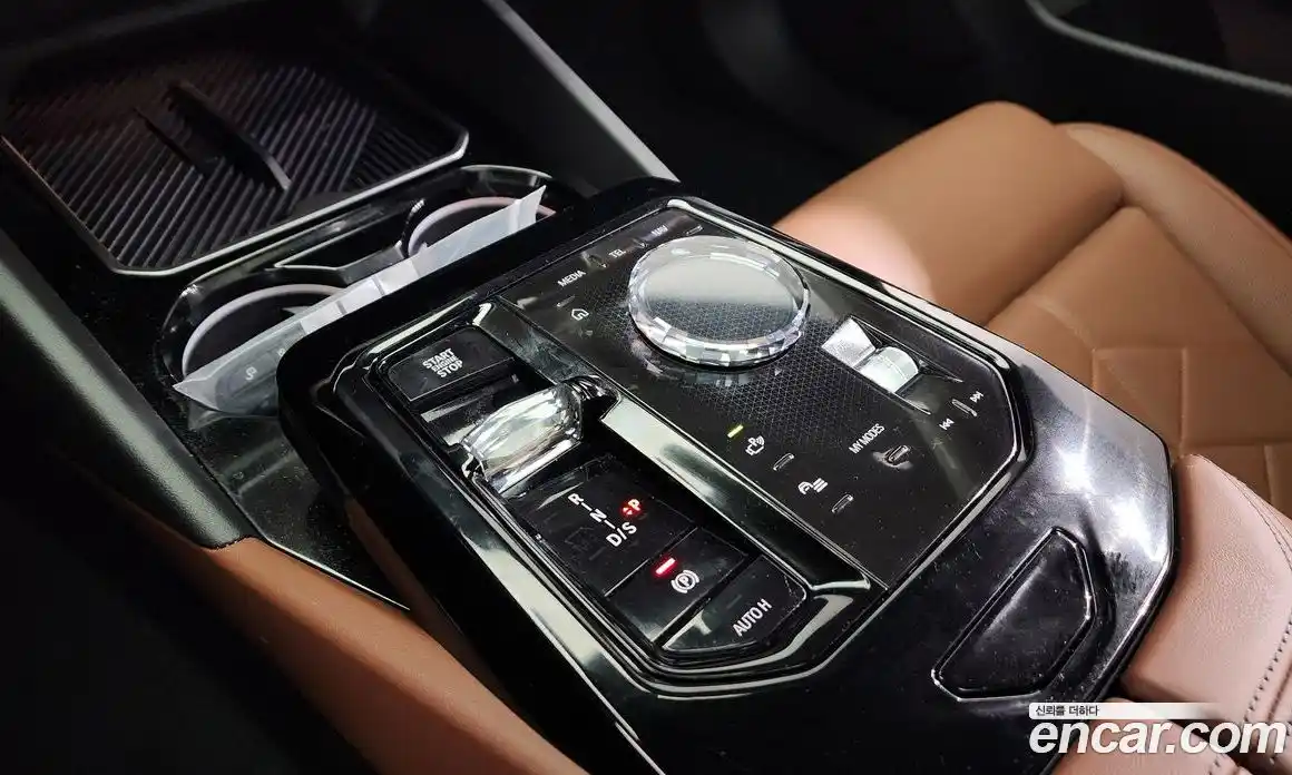 BMW 5-Series 2025 2.0 Автомат в Москве № 227916, фото 6