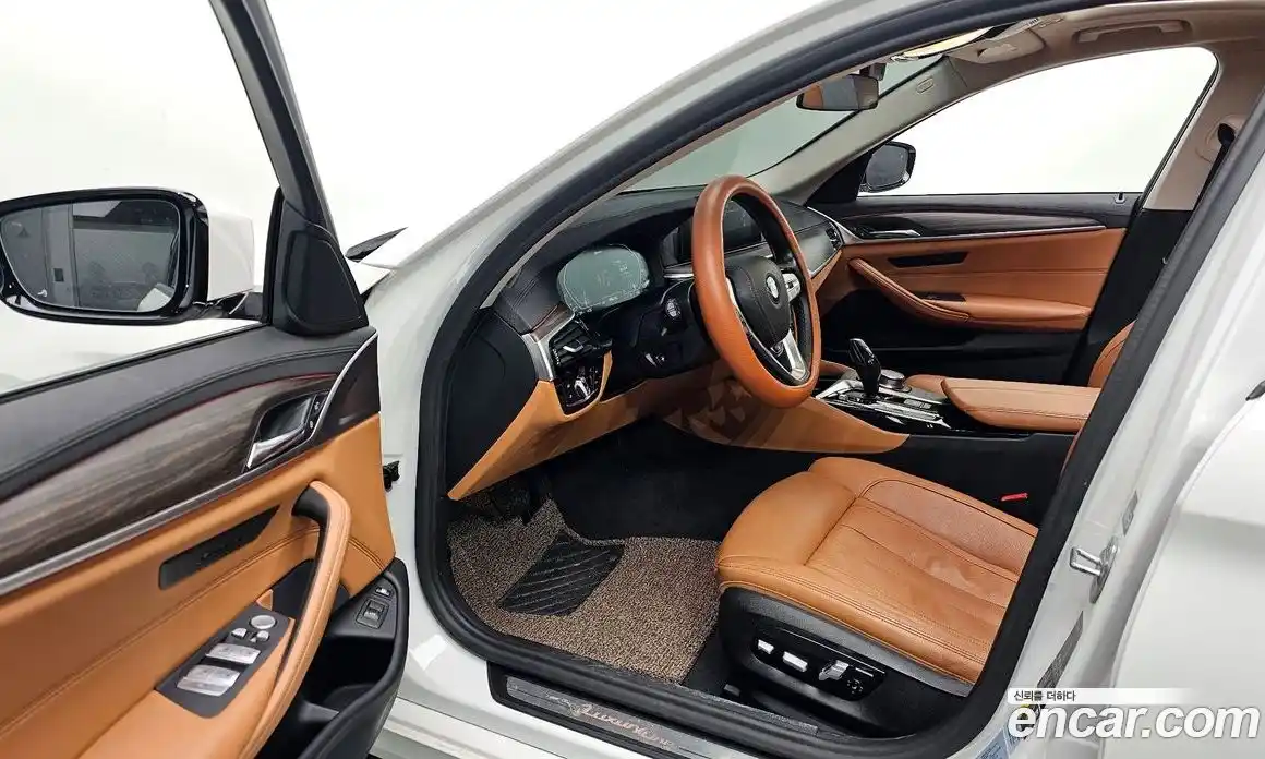 BMW 5-Series 2020 2.0 Автомат в Москве № 228990, фото 2