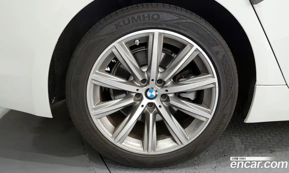 BMW 5-Series 2020 2.0 Автомат в Москве № 228990, фото 10