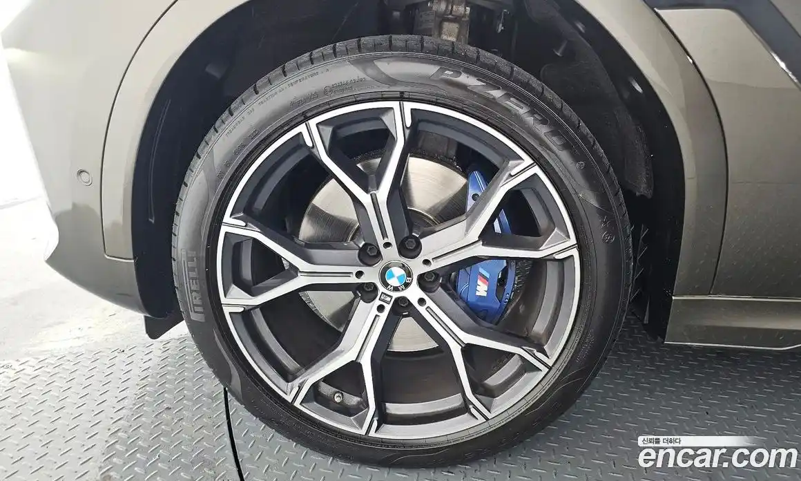 BMW X6 2021 3.0 Автомат в Москве № 229250, фото 1