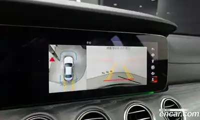 Mercedes-Benz E-Class 2023 2.0 Автомат в Москве № 229497, миниатюра 11