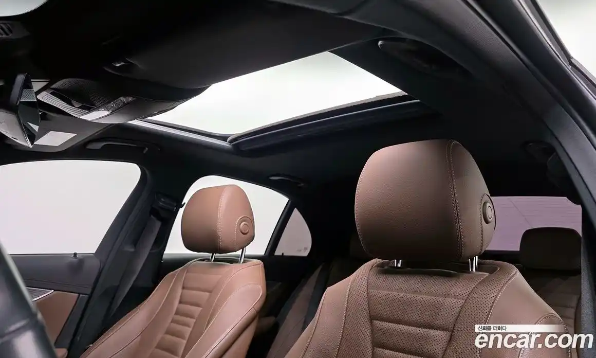 Mercedes-Benz E-Class 2023 2.0 Автомат в Москве № 229497, фото 12