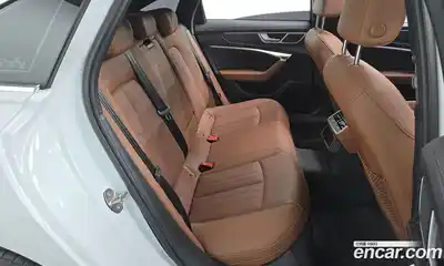 Audi A6 2023 2.0 Автомат в Москве № 229896, миниатюра 2