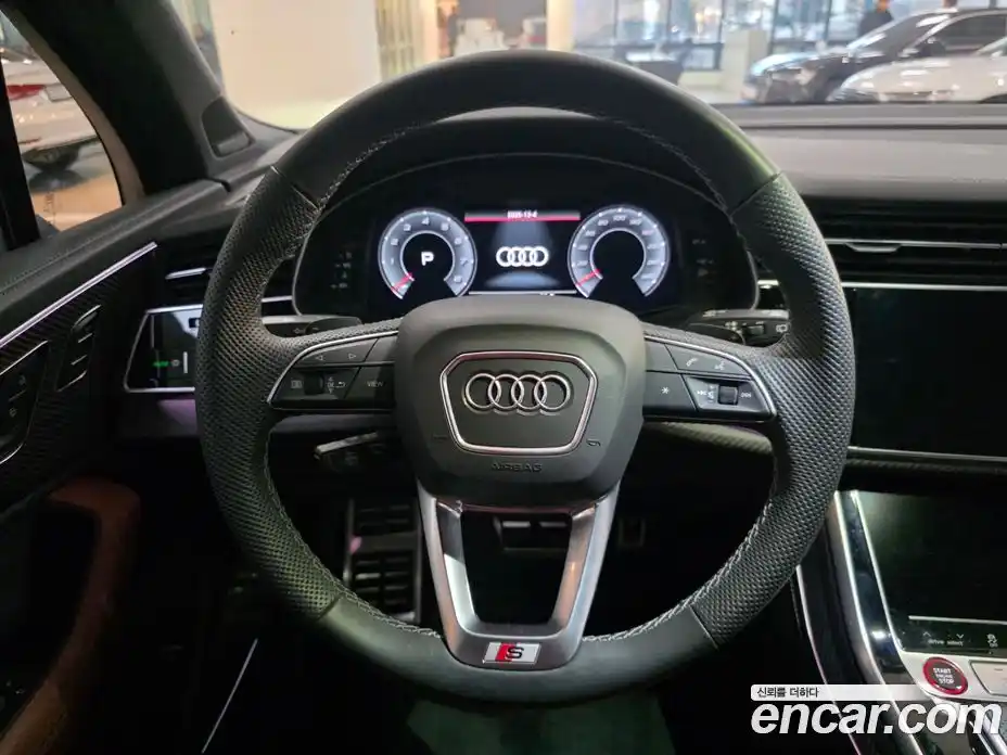 Audi SQ7 2025 4.0 Автомат в Москве № 230329, фото 19