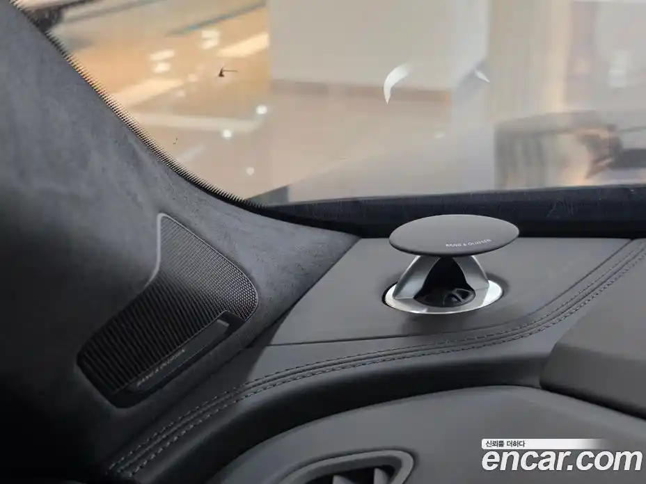 Audi SQ7 2025 4.0 Автомат в Москве № 230329, фото 20