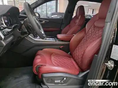 Audi SQ7 2025 4.0 Автомат в Москве № 230329, миниатюра 10