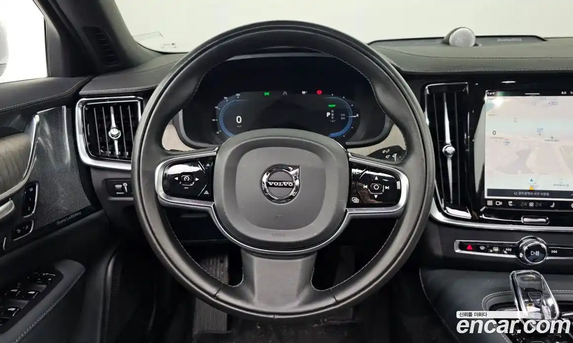 Volvo S90 2022 2.0 Автомат в Москве № 230482, фото 17