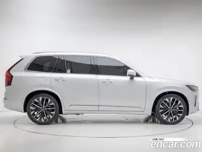 Volvo XC90 2026 2.0 Автомат в Москве № 230743, миниатюра 3