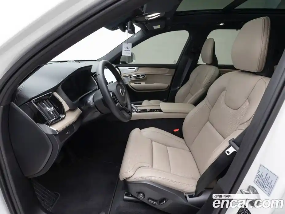 Volvo XC90 2026 2.0 Автомат в Москве № 230743, фото 10