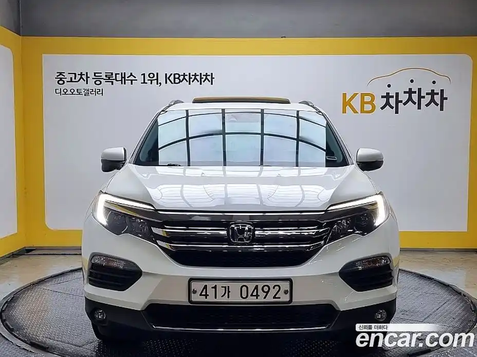 Honda Pilot 2016 3.5 Автомат в Москве № 232966, фото 3