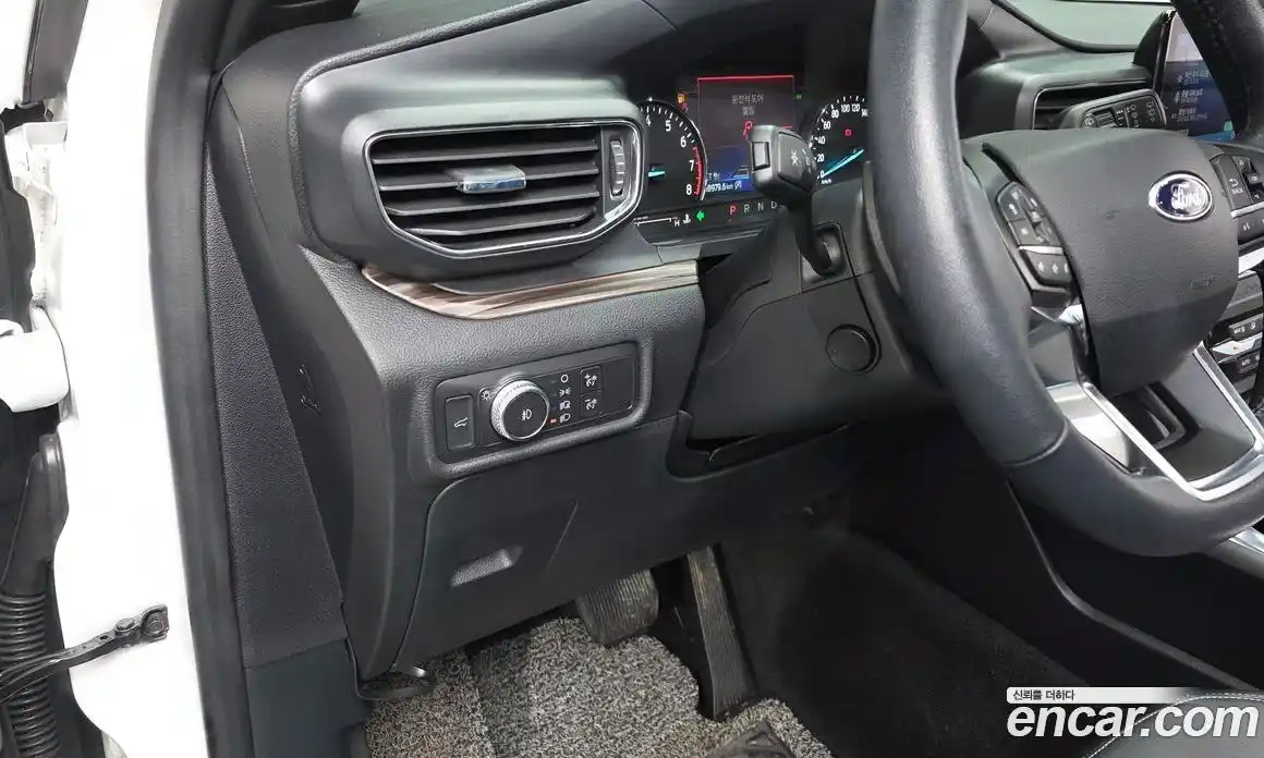 Ford Explorer 2020 2.3 Автомат в Москве № 233157, фото 13