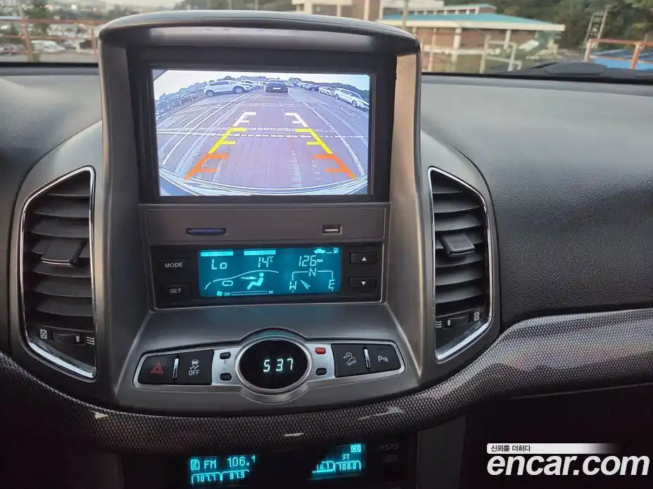 Chevrolet Captiva 2012 2.0 Автомат в Москве № 237330, фото 12