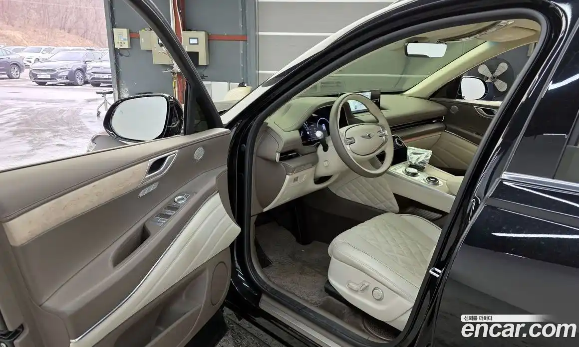 Genesis GV80 2023 2.5 Автомат в Москве № 24033, фото 16