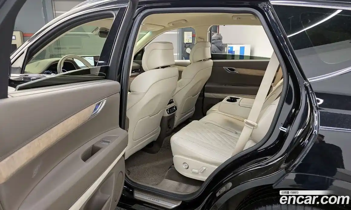 Genesis GV80 2023 2.5 Автомат в Москве № 24033, фото 20