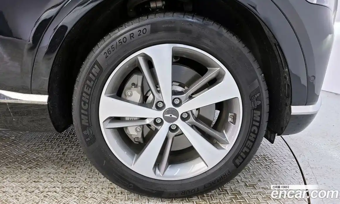 Genesis GV80 2023 2.5 Автомат в Москве № 24033, фото 2