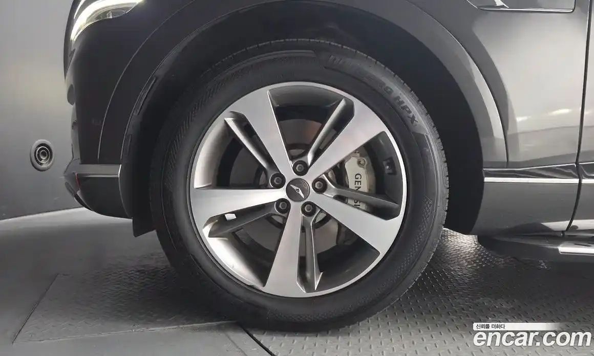 Genesis GV80 2023 3.0 Автомат в Москве № 24372, фото 6