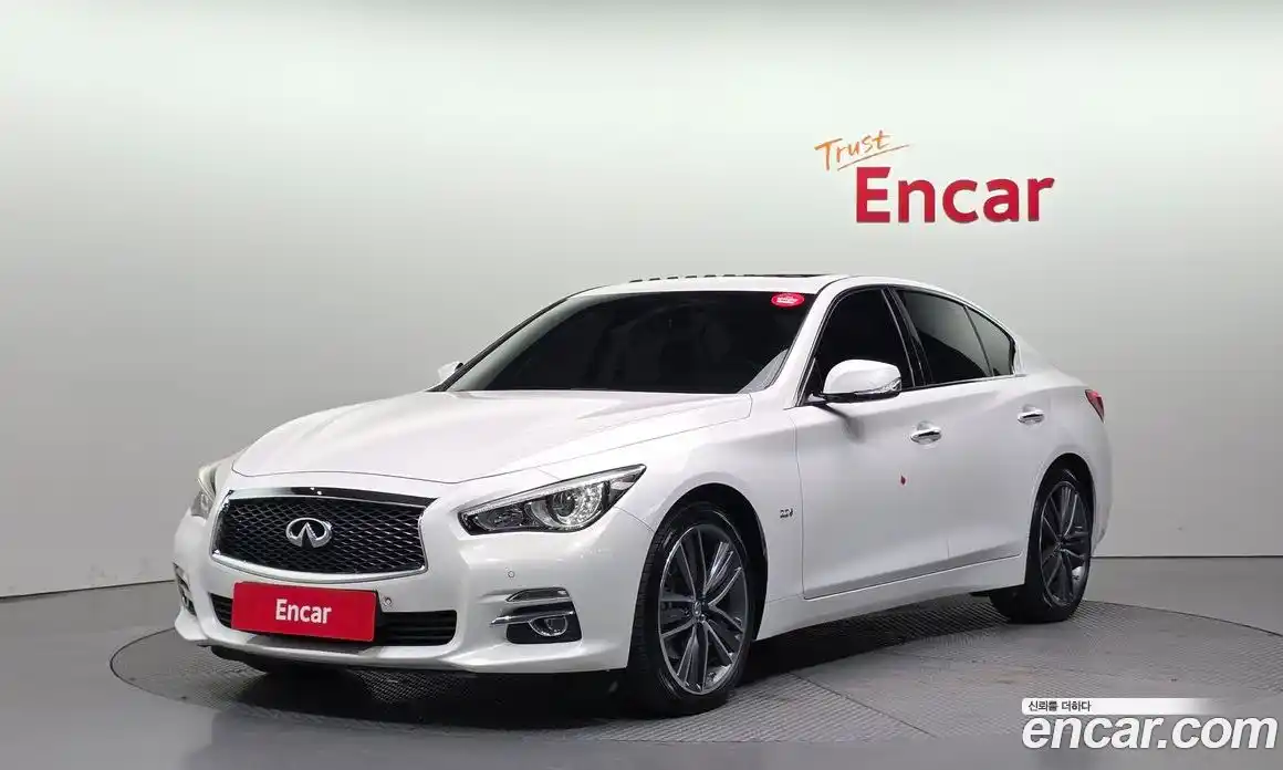 Infiniti Q50 2015 2.1 Автомат в Москве № 245594, фото 12