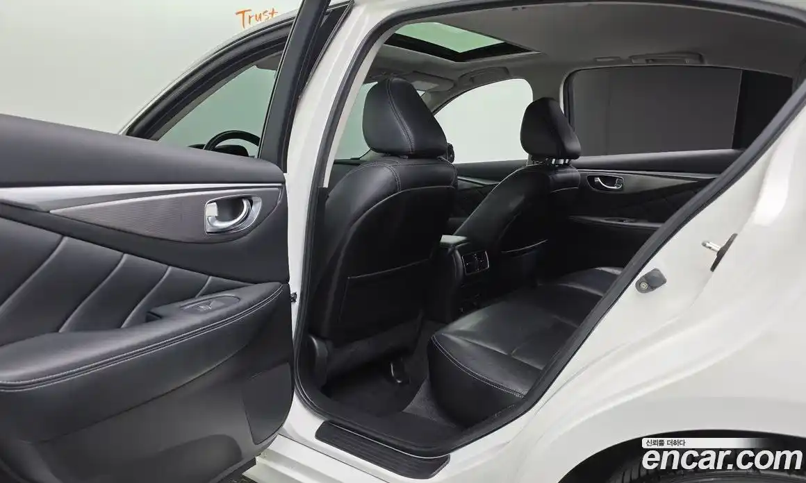 Infiniti Q50 2015 2.1 Автомат в Москве № 245594, фото 18