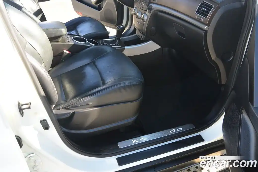 SsangYong Korando 2012 2.0 Автомат в Москве № 24762, фото 16