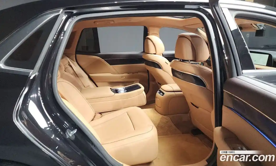 Genesis G90 2023 3.5 Автомат в Москве № 25349, фото 7