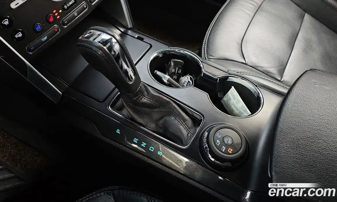 Ford Explorer 2017 2.3 Автомат в Москве № 255659, фото 19