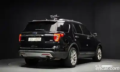 Ford Explorer 2017 2.3 Автомат в Москве № 255659, миниатюра 3