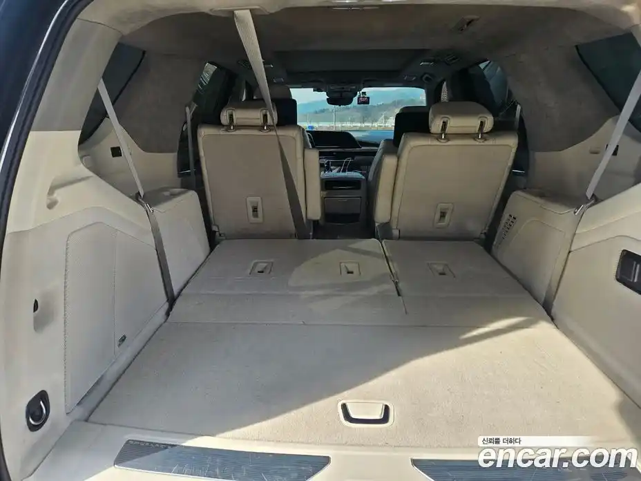 Cadillac Escalade 2022 6.2 Автомат в Москве № 256521, фото 10