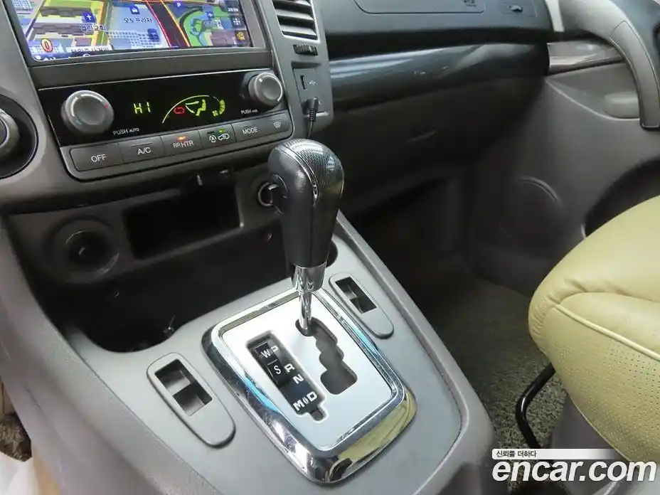 SsangYong Korando 2015 2.0 Автомат в Москве № 261041, фото 11