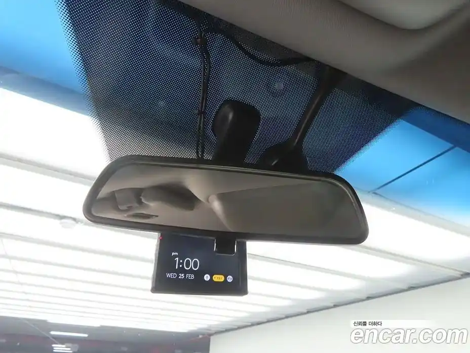 SsangYong Korando 2015 2.0 Автомат в Москве № 261041, фото 12