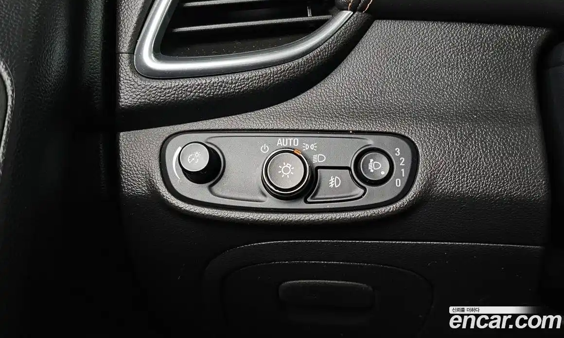 Chevrolet Trax 2017 1.4 Автомат в Москве № 263469, фото 2