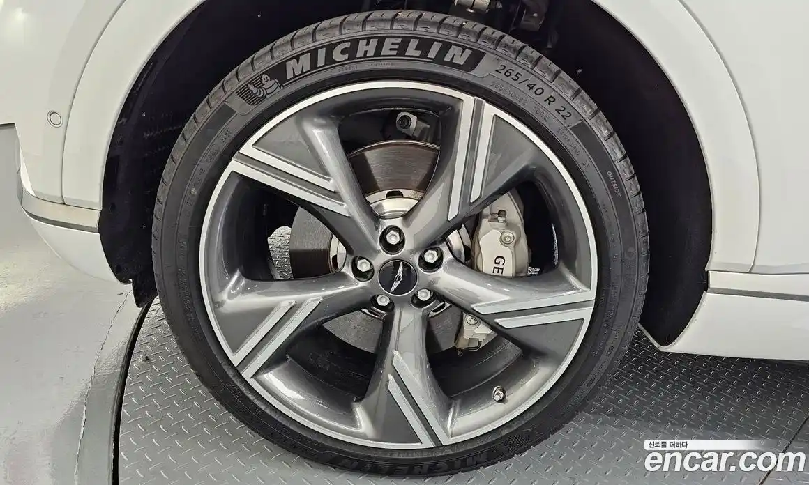 Genesis GV80 2024 2.5 Автомат в Москве № 26616, фото 2