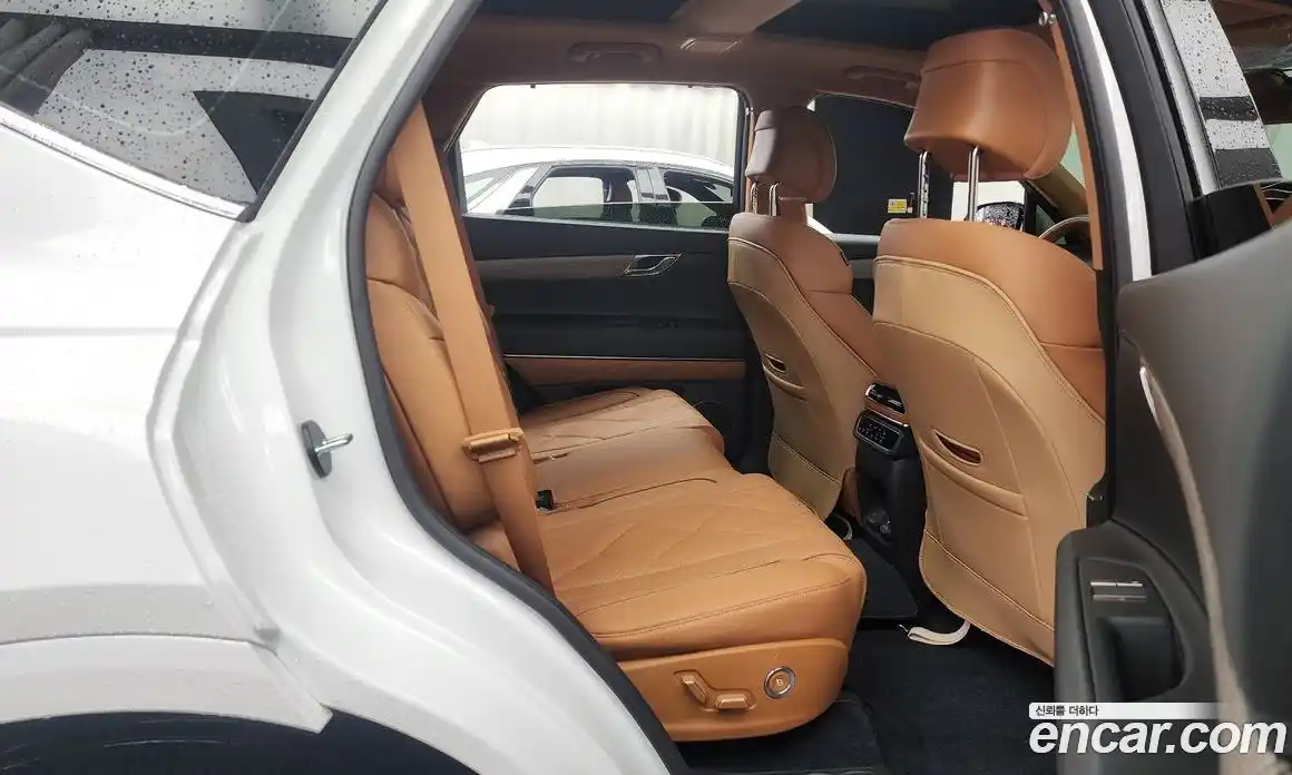 Genesis GV80 2024 2.5 Автомат в Москве № 26779, фото 1