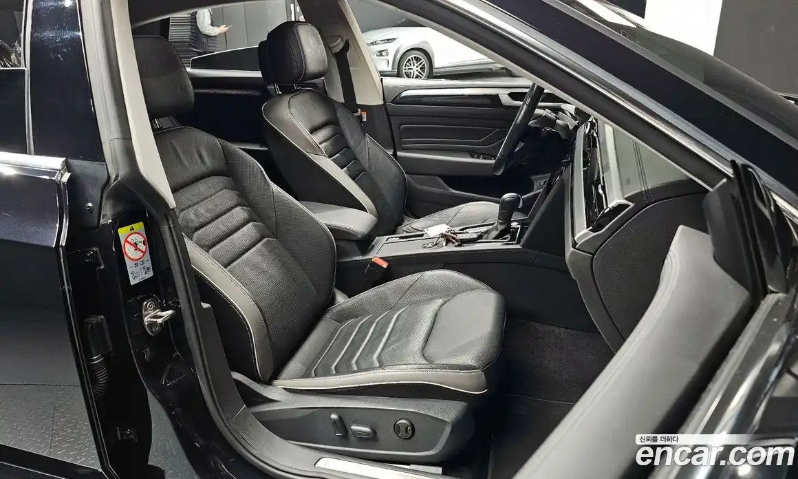 Volkswagen Arteon 2023 2.0 Автомат в Москве № 277219, фото 14