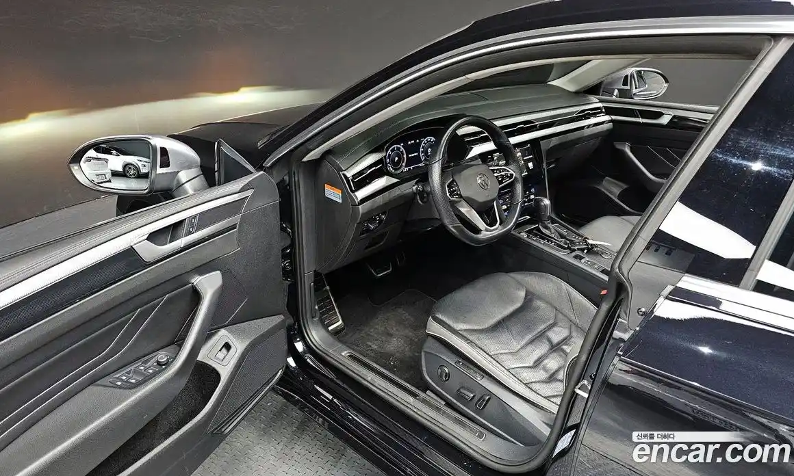 Volkswagen Arteon 2023 2.0 Автомат в Москве № 277219, фото 10