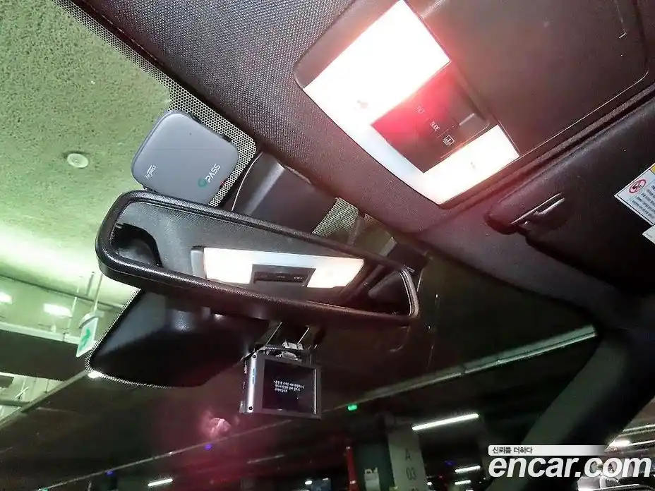 Ford Explorer 2019 2.3 Автомат в Москве № 281911, фото 16